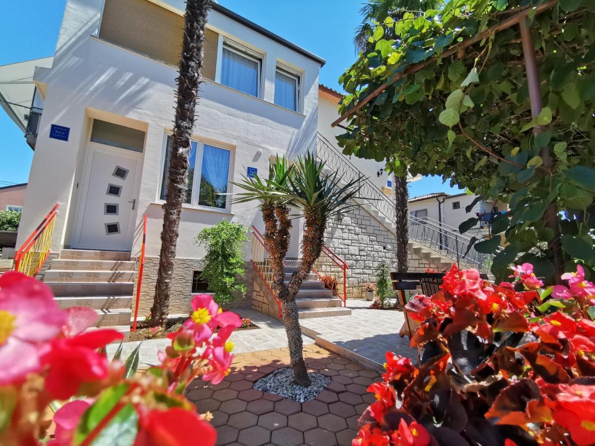 App & Room Le Palme Umag Exterior foto
